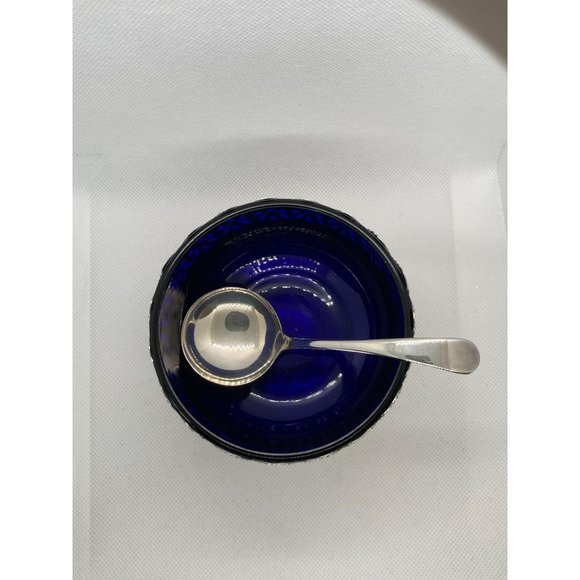 Vintage Celtic Quality Plate Cobalt Blue Glass Bowl Pedestal Candy Bowl England - Picture 3 of 8